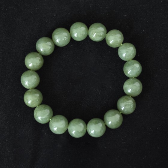 豆绿圆珠翡翠手串