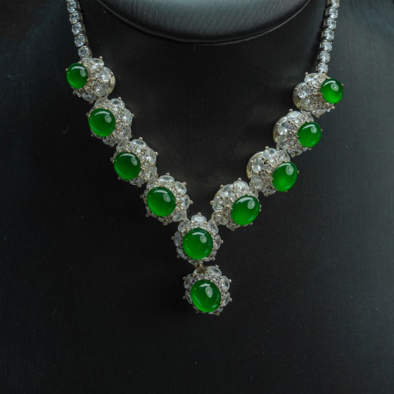 帝王绿满钻围镶项链